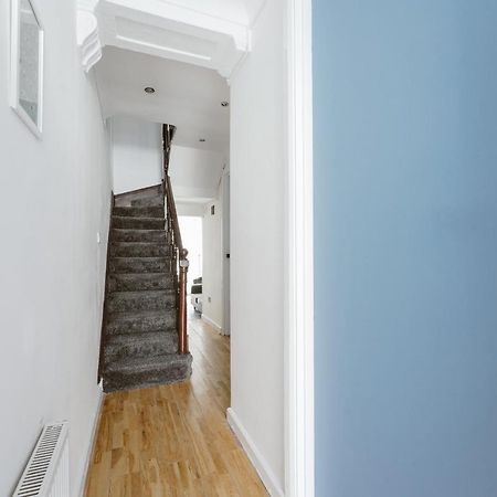 Great Rooms In Stepney Green Station - 12 London Ngoại thất bức ảnh