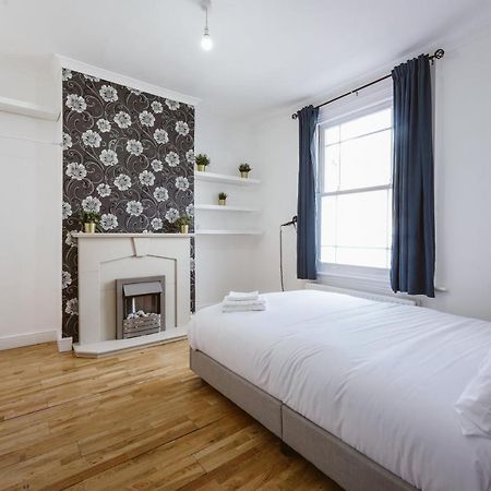 Great Rooms In Stepney Green Station - 12 London Ngoại thất bức ảnh