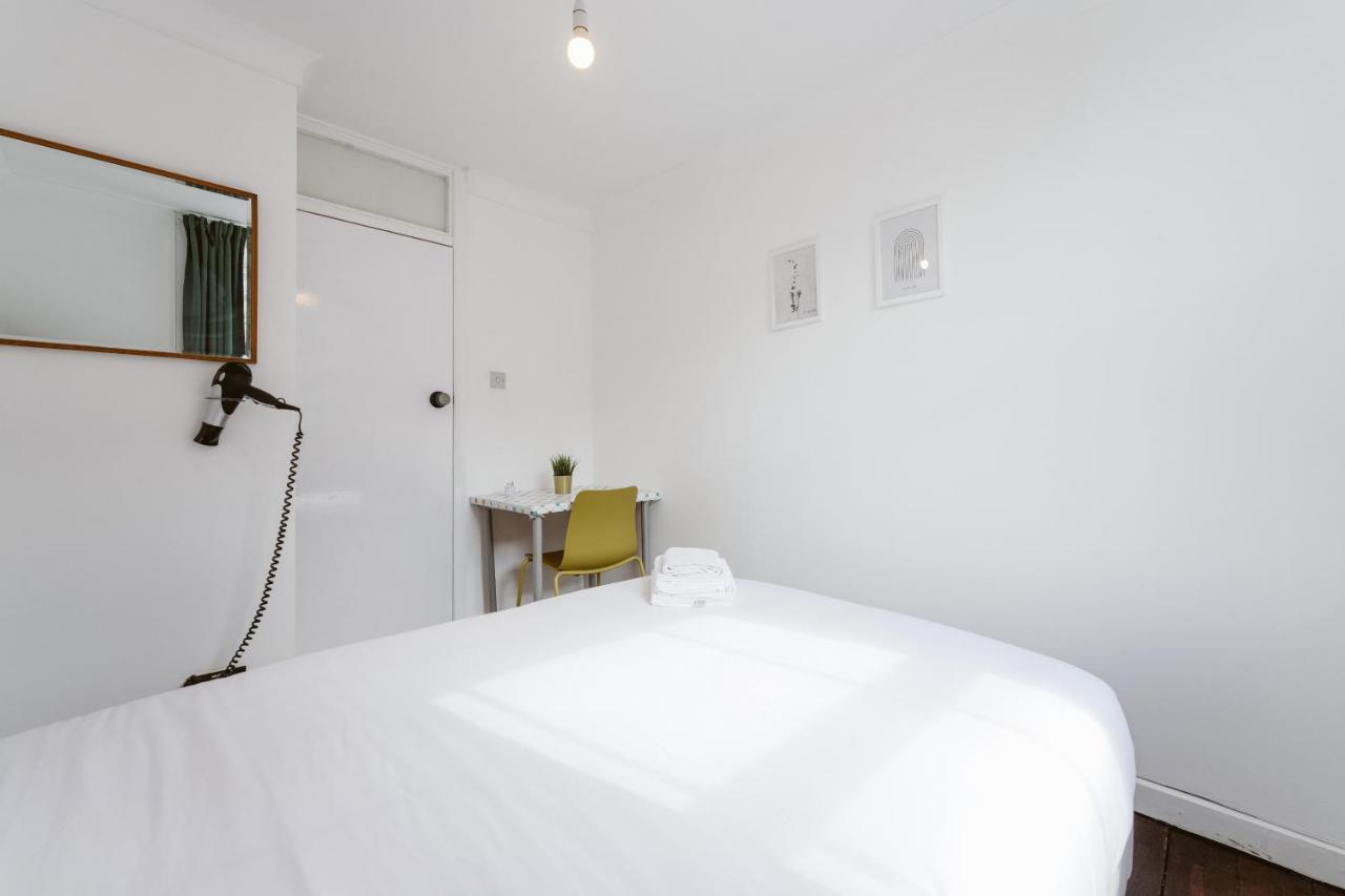 Great Rooms In Stepney Green Station - 12 London Ngoại thất bức ảnh