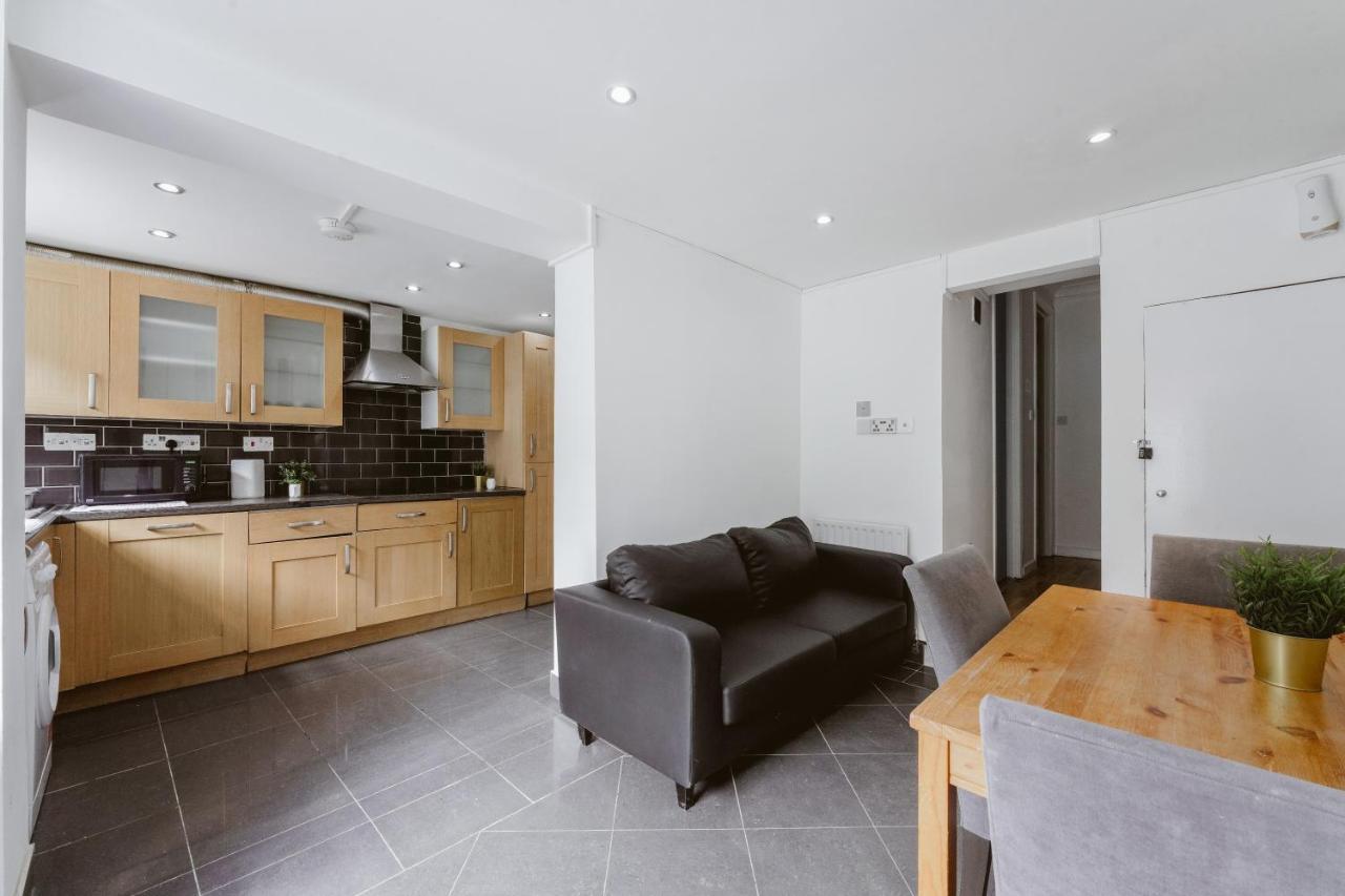 Great Rooms In Stepney Green Station - 12 London Ngoại thất bức ảnh