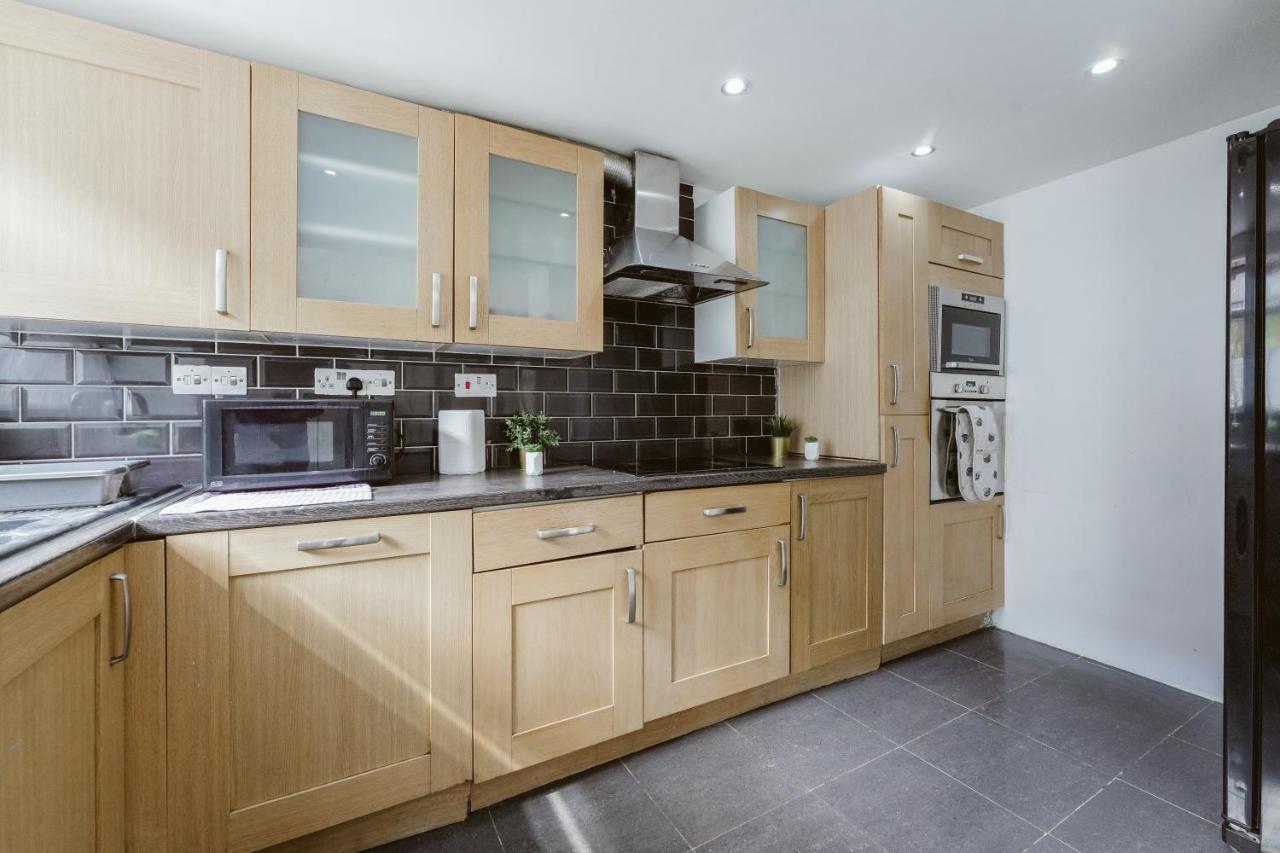 Great Rooms In Stepney Green Station - 12 London Ngoại thất bức ảnh