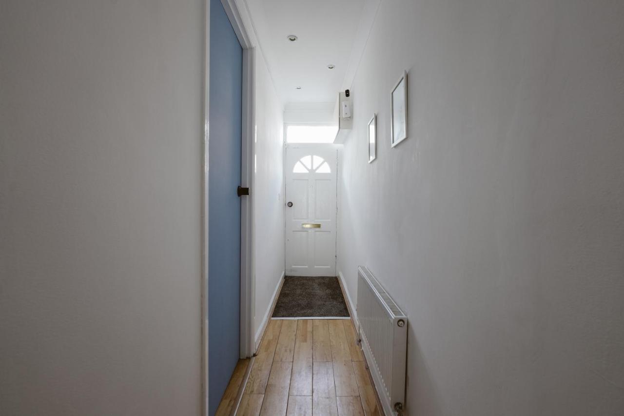 Great Rooms In Stepney Green Station - 12 London Ngoại thất bức ảnh